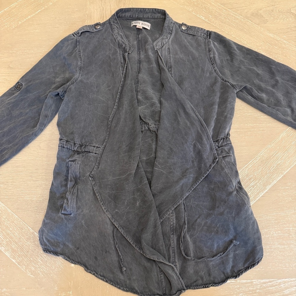 Knox Rose Gray Acid Wash Tie-Front Utility Jacket With Pockets Lightweight